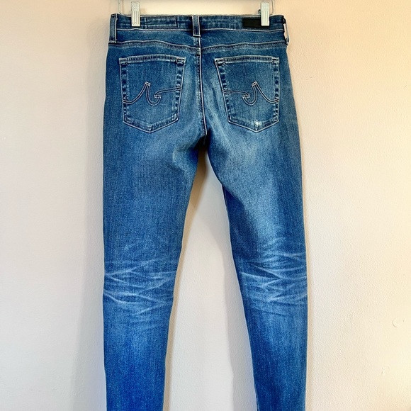 AG Prima distressed size 26 Cigarette straight crop jeans - Picture 7 of 9